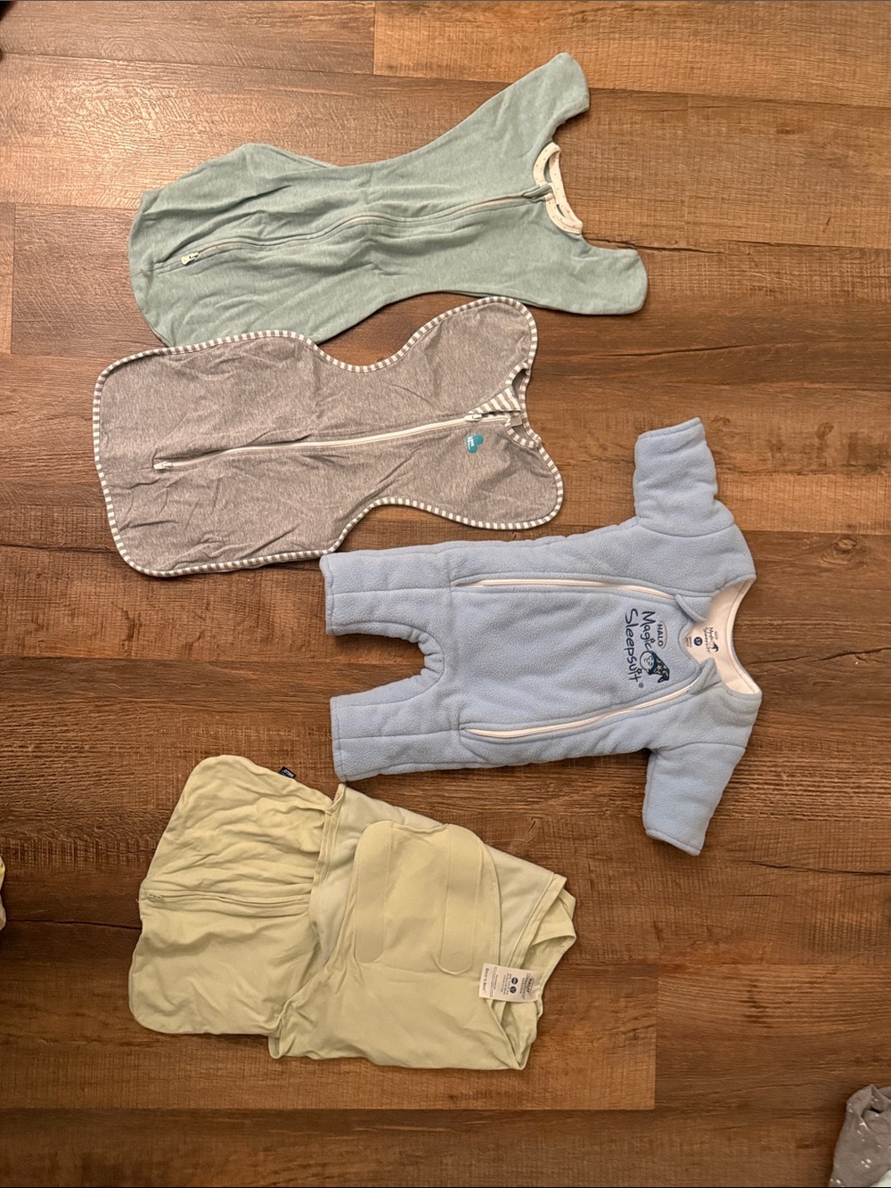 New Baby Swaddles / Suit - 4 Piece Bundle -Magic Sleepsuit, Halo, Love to Dream.